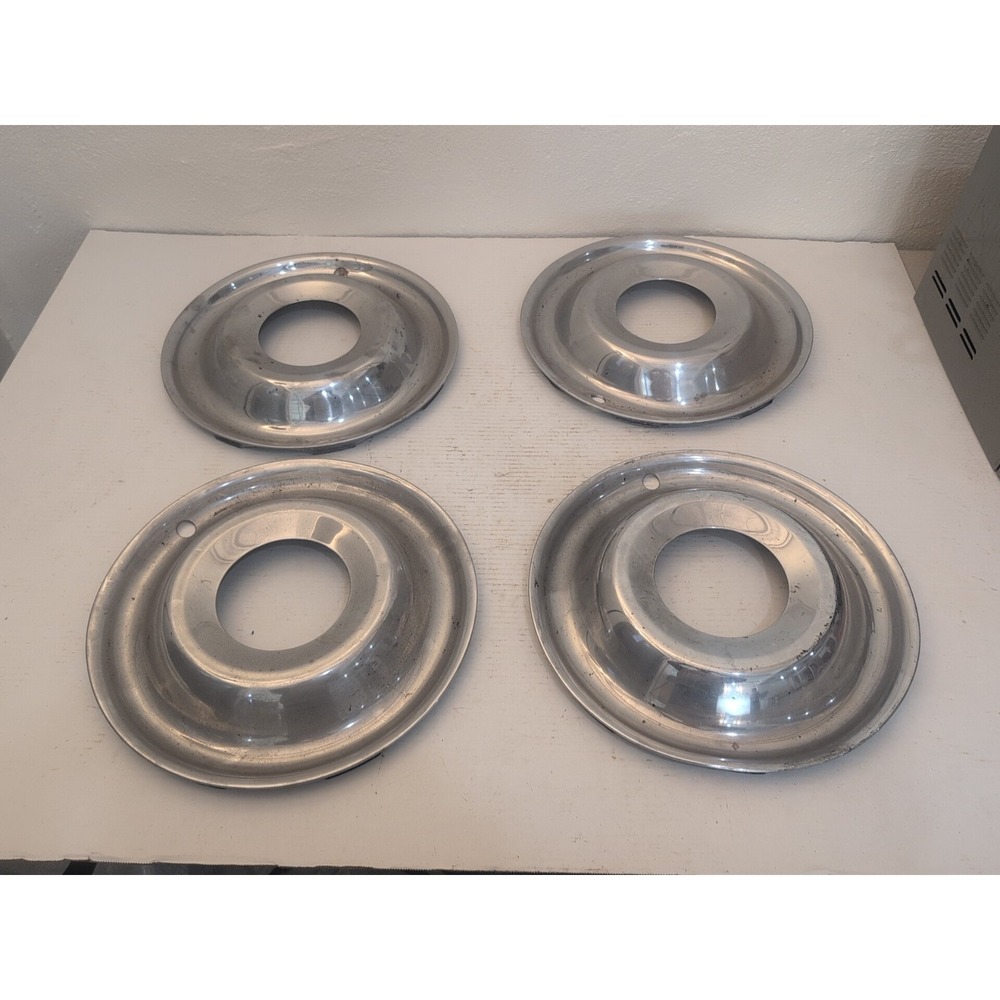 Lyon Hubcap Rim Wheel Cover Hub Cap 15" OEM USED 5" CENTER Set Of 4